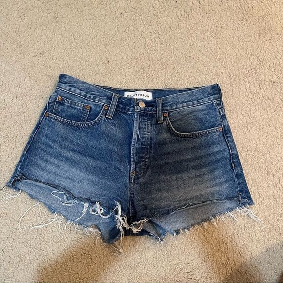 Aritzia the Denim Forum the Yoko Short size 27 shorts - Picture 2 of 7